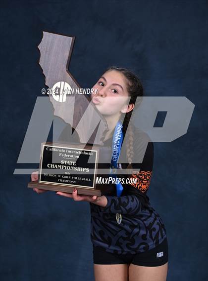 Thumbnail 3 in Hilmar vs South Pasadena (CIF Division 4 Final Awards) photogallery.