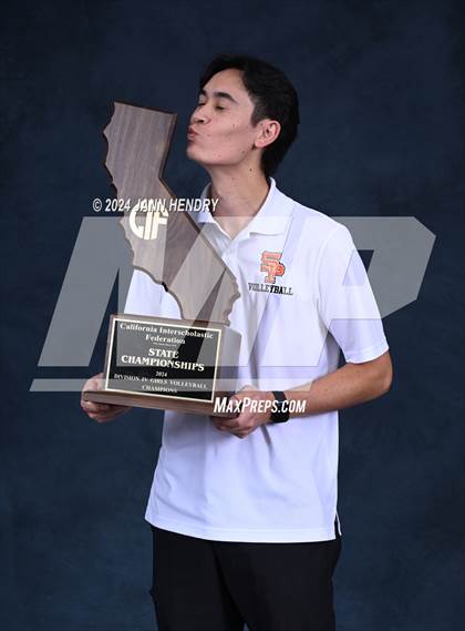 Thumbnail 2 in Hilmar vs South Pasadena (CIF Division 4 Final Awards) photogallery.