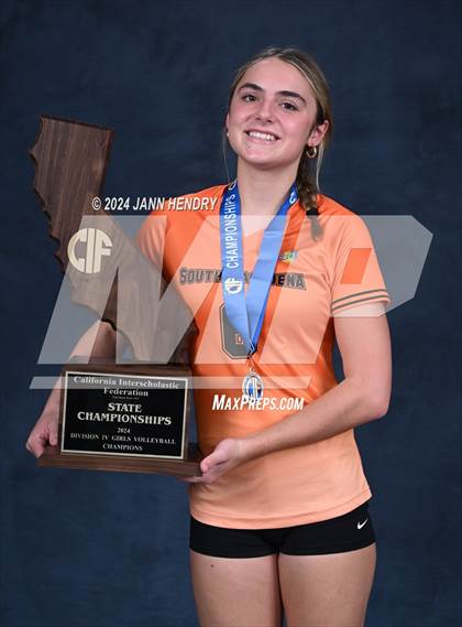 Thumbnail 3 in Hilmar vs South Pasadena (CIF Division 4 Final Awards) photogallery.