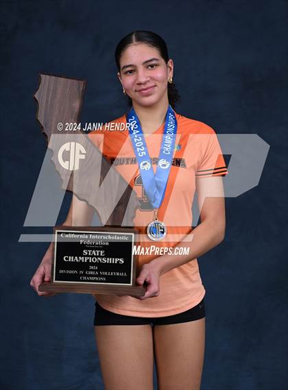Thumbnail 2 in Hilmar vs South Pasadena (CIF Division 4 Final Awards) photogallery.