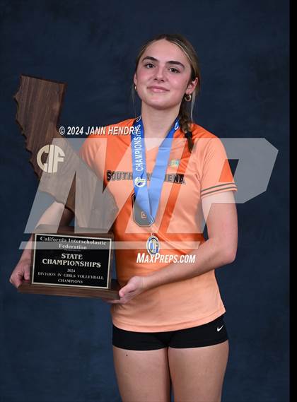 Thumbnail 2 in Hilmar vs South Pasadena (CIF Division 4 Final Awards) photogallery.