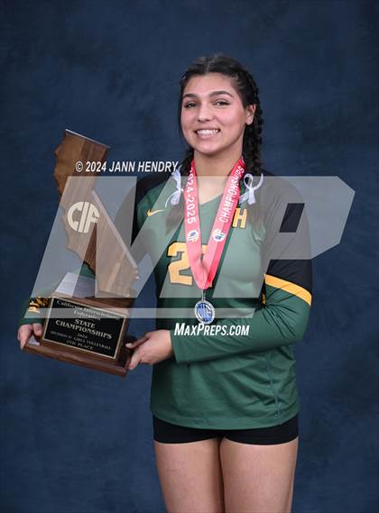 Thumbnail 2 in Hilmar vs South Pasadena (CIF Division 4 Final Awards) photogallery.