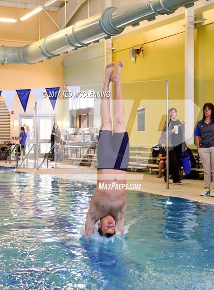 Thumbnail 3 in AAA Championship Dive Meet photogallery.