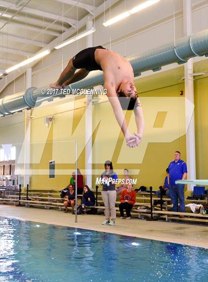 Thumbnail 2 in AAA Championship Dive Meet photogallery.