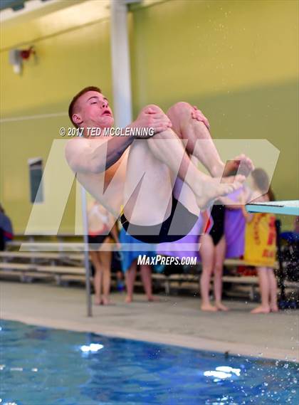 Thumbnail 1 in AAA Championship Dive Meet photogallery.