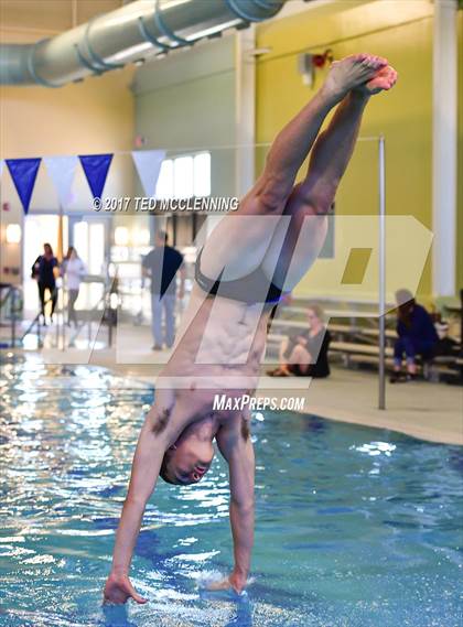 Thumbnail 3 in AAA Championship Dive Meet photogallery.