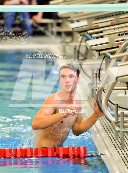 Thumbnail 3 in AAA Championship Dive Meet photogallery.