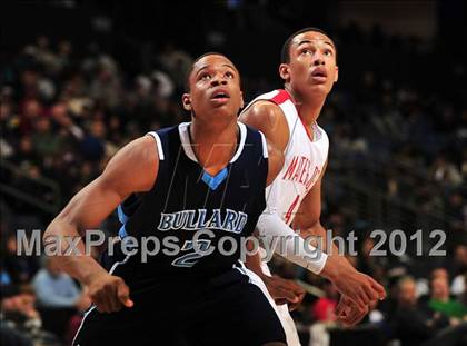 Thumbnail 2 in Mater Dei vs. Bullard (CIF D1 SoCal Regional Final) photogallery.