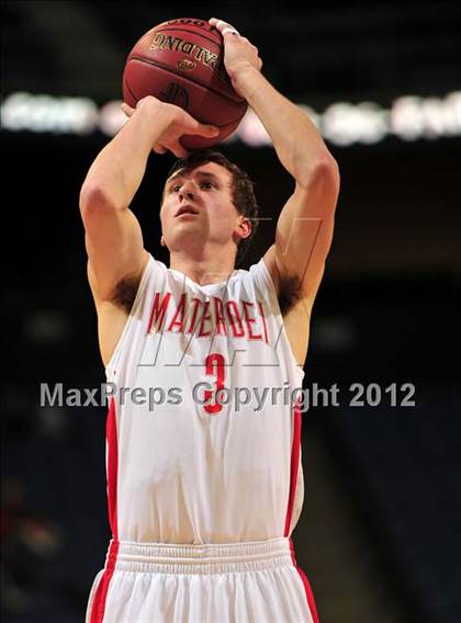 Thumbnail 2 in Mater Dei vs. Bullard (CIF D1 SoCal Regional Final) photogallery.