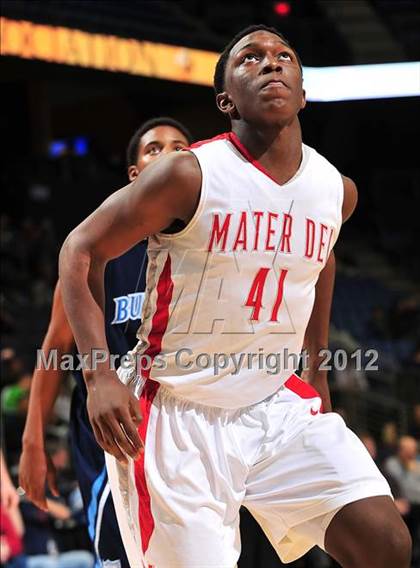 Thumbnail 1 in Mater Dei vs. Bullard (CIF D1 SoCal Regional Final) photogallery.
