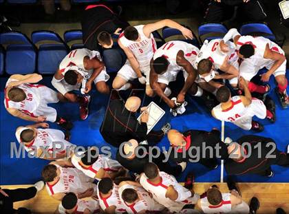 Thumbnail 3 in Mater Dei vs. Bullard (CIF D1 SoCal Regional Final) photogallery.