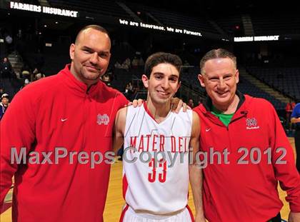 Thumbnail 1 in Mater Dei vs. Bullard (CIF D1 SoCal Regional Final) photogallery.