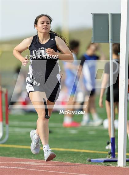 Thumbnail 1 in Fernley Invitational (1600M) photogallery.
