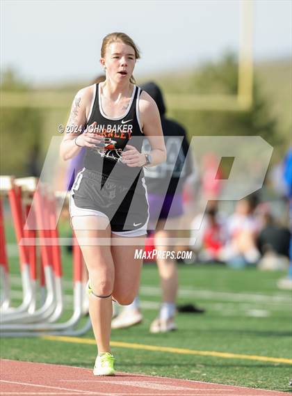 Thumbnail 1 in Fernley Invitational (1600M) photogallery.