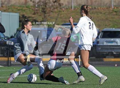 Thumbnail 3 in Notre Dame Catholic vs St. Joseph (CIAC Class L final) photogallery.