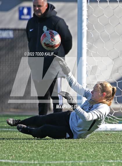 Thumbnail 2 in Notre Dame Catholic vs St. Joseph (CIAC Class L final) photogallery.