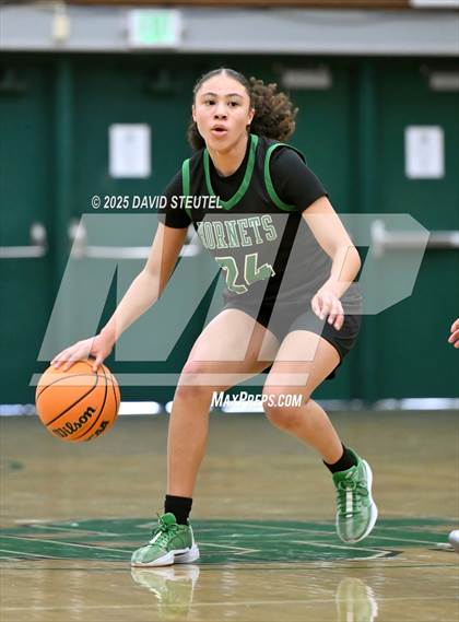 Thumbnail 1 in Lincoln vs. St. Mary's (St. Mary's MLK Classic) photogallery.