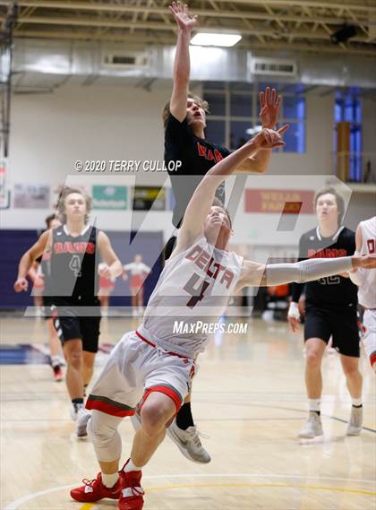 Thumbnail 2 in South Sevier vs. Delta (UHSAA 3A 2nd Round Playoff) photogallery.