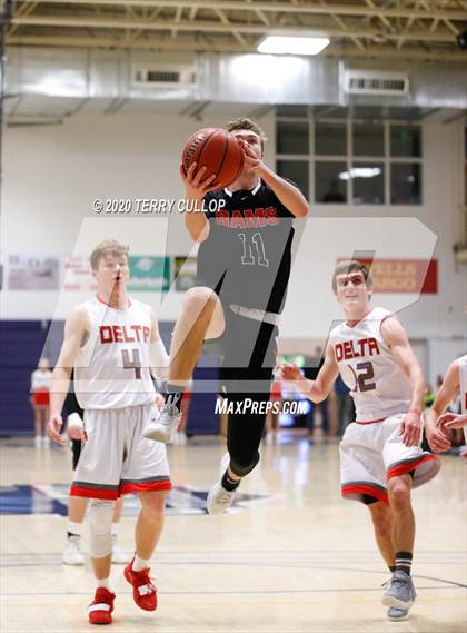 Thumbnail 3 in South Sevier vs. Delta (UHSAA 3A 2nd Round Playoff) photogallery.