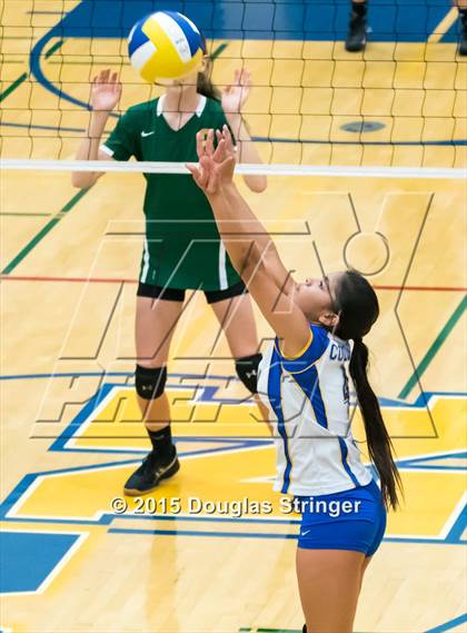 Thumbnail 3 in Moreau Catholic @ Newark Memorial photogallery.