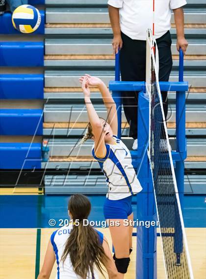 Thumbnail 3 in Moreau Catholic @ Newark Memorial photogallery.