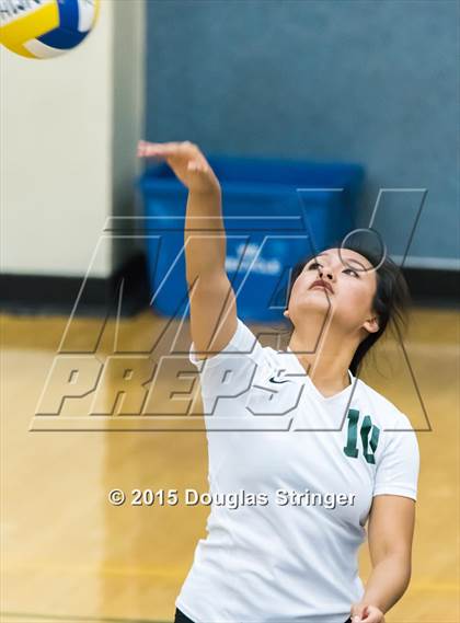 Thumbnail 2 in Moreau Catholic @ Newark Memorial photogallery.