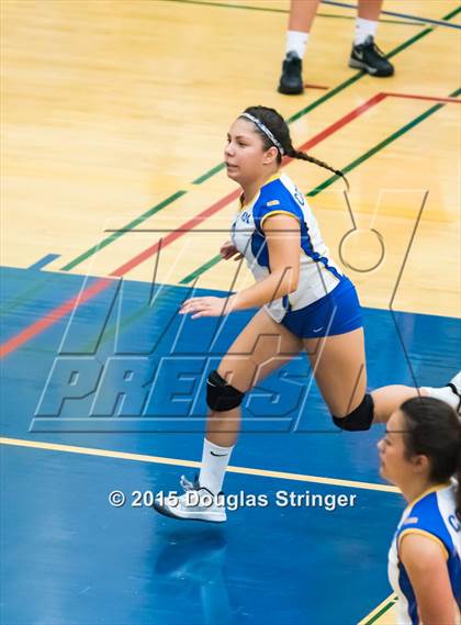 Thumbnail 2 in Moreau Catholic @ Newark Memorial photogallery.