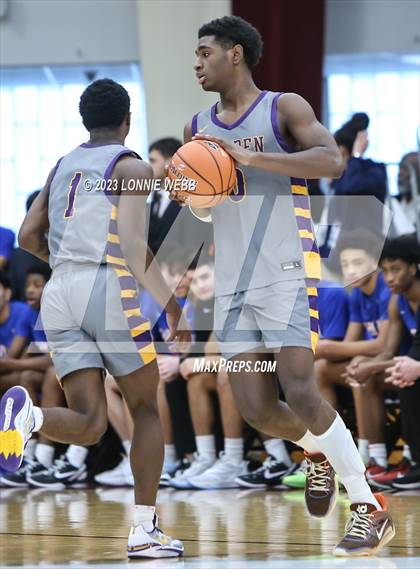 Thumbnail 3 in Bishop Gorman vs. Camden (Spalding Hoophall Classic) photogallery.