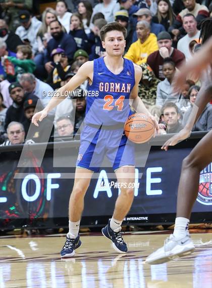 Thumbnail 1 in Bishop Gorman vs. Camden (Spalding Hoophall Classic) photogallery.