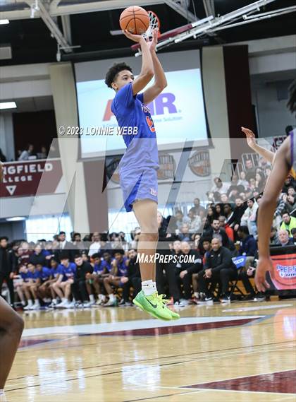Thumbnail 1 in Bishop Gorman vs. Camden (Spalding Hoophall Classic) photogallery.