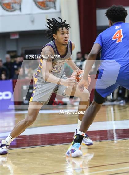 Thumbnail 2 in Bishop Gorman vs. Camden (Spalding Hoophall Classic) photogallery.