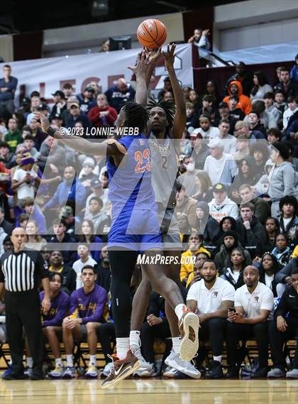Thumbnail 2 in Bishop Gorman vs. Camden (Spalding Hoophall Classic) photogallery.