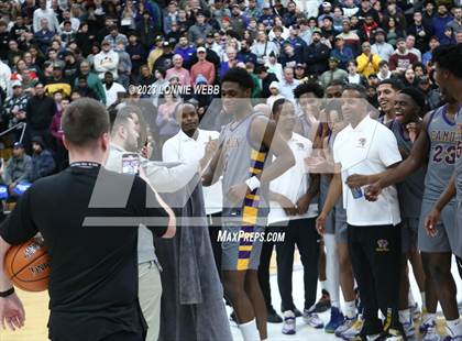 Thumbnail 2 in Bishop Gorman vs. Camden (Spalding Hoophall Classic) photogallery.
