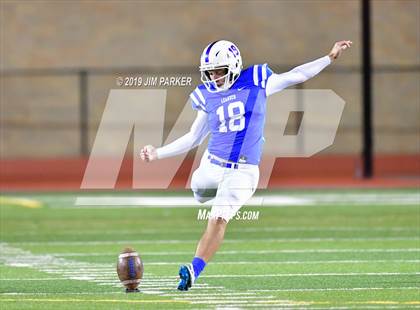 Thumbnail 1 in Vandegrift @ Leander photogallery.