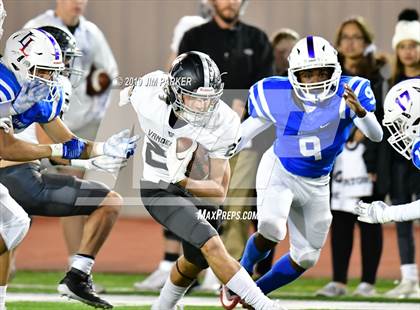 Thumbnail 2 in Vandegrift @ Leander photogallery.