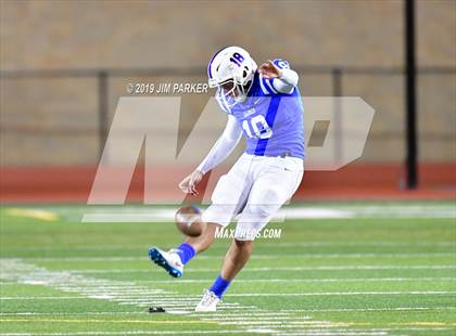 Thumbnail 2 in Vandegrift @ Leander photogallery.