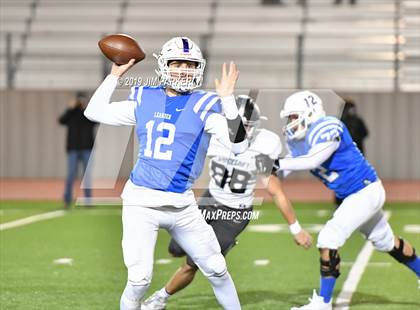 Thumbnail 3 in Vandegrift @ Leander photogallery.