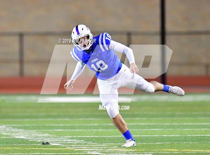 Thumbnail 1 in Vandegrift @ Leander photogallery.