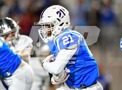 Thumbnail 1 in Vandegrift @ Leander photogallery.