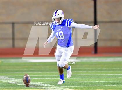 Thumbnail 3 in Vandegrift @ Leander photogallery.