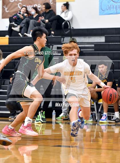 Thumbnail 2 in Kennedy vs. Yuba City (Mel Good Holiday Classic) photogallery.