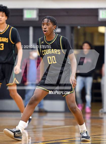 Thumbnail 3 in Kennedy vs. Yuba City (Mel Good Holiday Classic) photogallery.