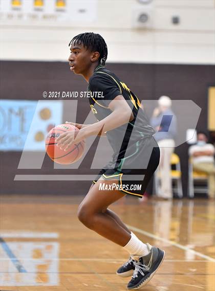 Thumbnail 2 in Kennedy vs. Yuba City (Mel Good Holiday Classic) photogallery.