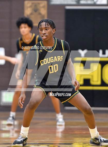 Thumbnail 1 in Kennedy vs. Yuba City (Mel Good Holiday Classic) photogallery.