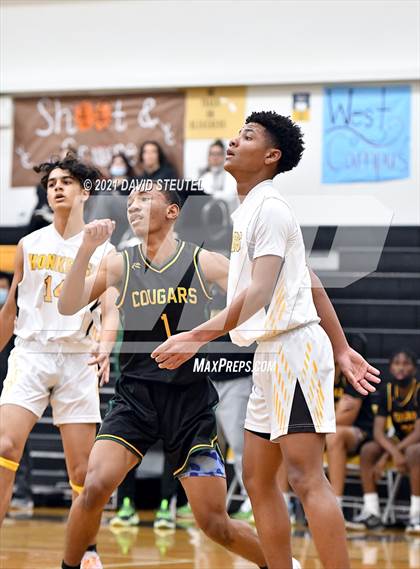 Thumbnail 1 in Kennedy vs. Yuba City (Mel Good Holiday Classic) photogallery.