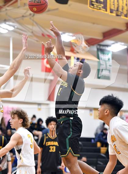 Thumbnail 3 in Kennedy vs. Yuba City (Mel Good Holiday Classic) photogallery.