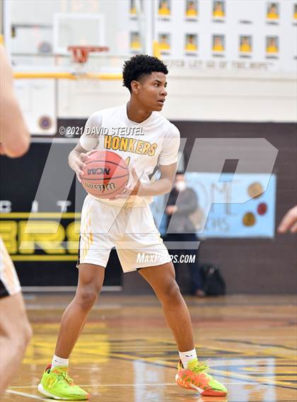 Thumbnail 2 in Kennedy vs. Yuba City (Mel Good Holiday Classic) photogallery.