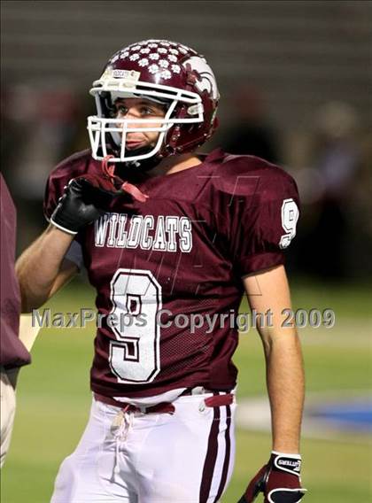 Thumbnail 2 in McGregor vs. Callisburg (Texas Region 2-AA D2 Quarterfinals) photogallery.