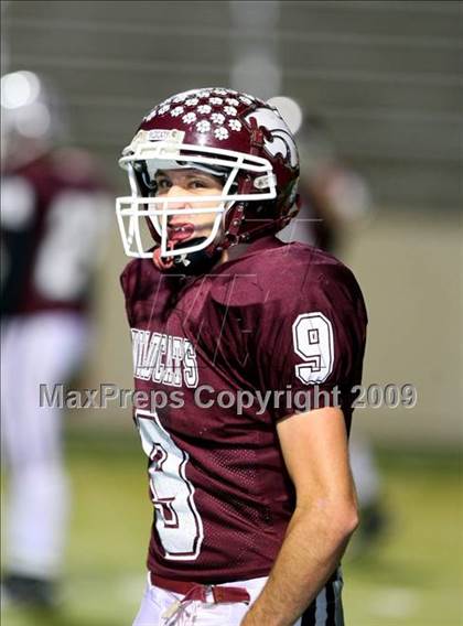 Thumbnail 1 in McGregor vs. Callisburg (Texas Region 2-AA D2 Quarterfinals) photogallery.