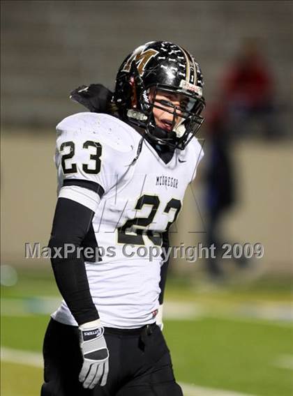Thumbnail 1 in McGregor vs. Callisburg (Texas Region 2-AA D2 Quarterfinals) photogallery.